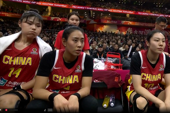 星空体育官网-中国女篮：王思雨14分末节致胜，韩旭5中5，杨舒予成助攻王|李月汝|切霍娃|陈玉婕|张子宇|捷克女篮_新浪体育_新浪新闻