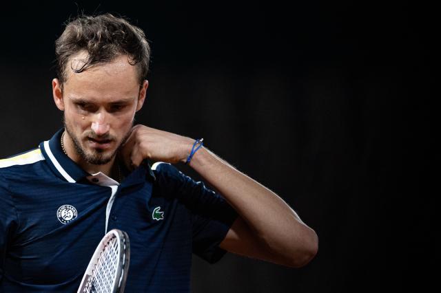 星空体育中国-“红土天残”草地也不灵 梅德维德夫全面性四小垫底